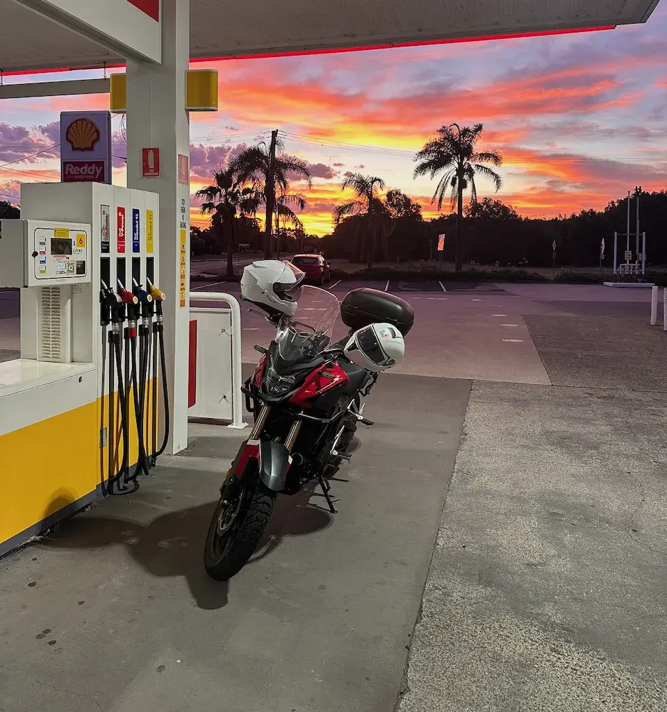 2023 Honda CB500X photo 1