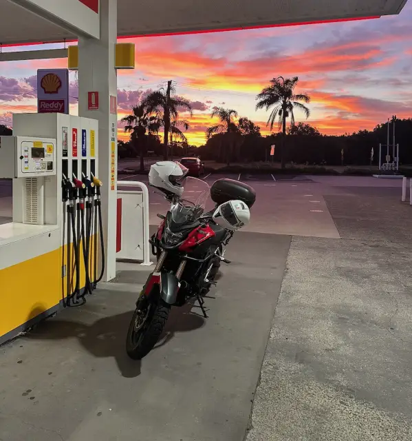 2023 Honda CB500X cover photo