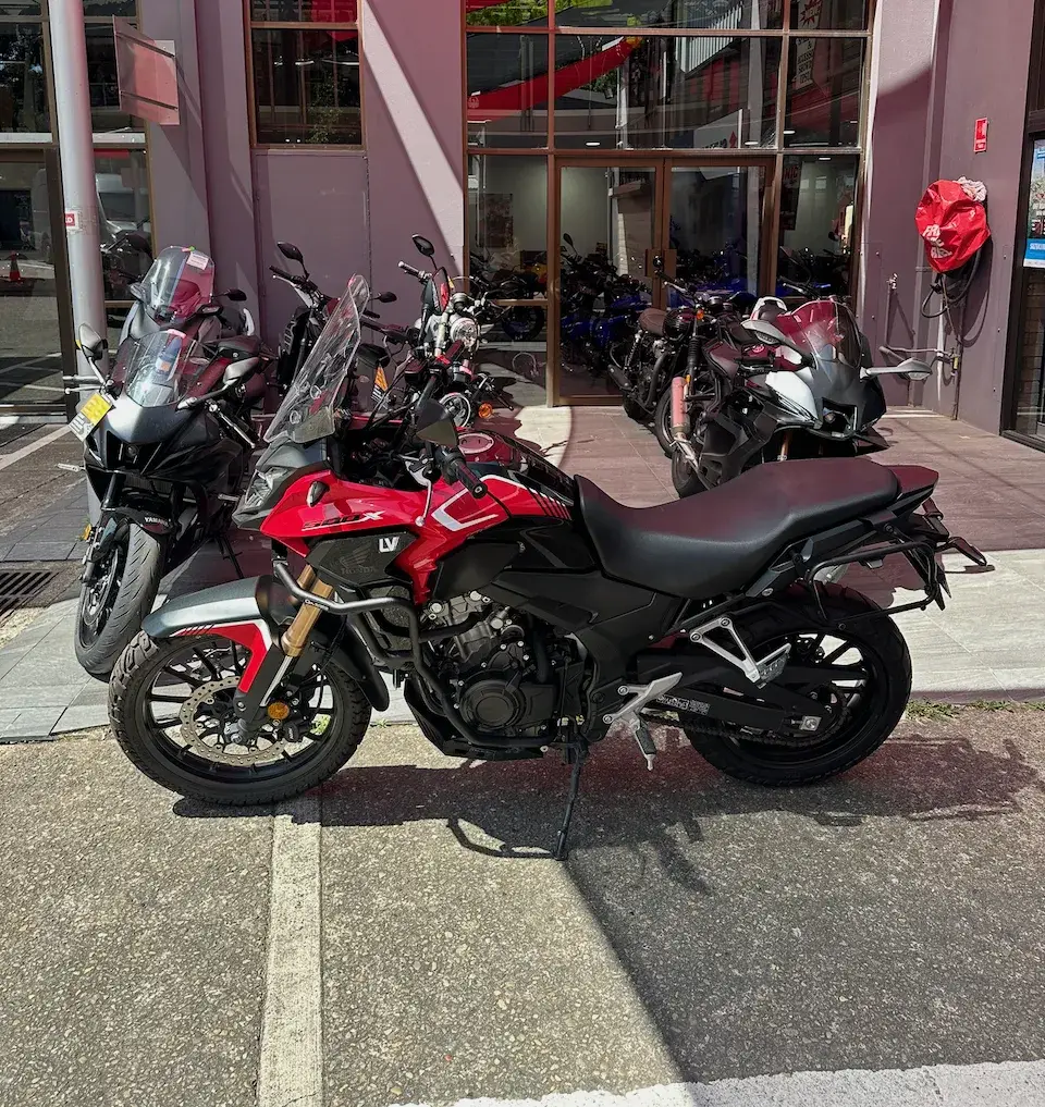 2023 Honda CB500X photo 3